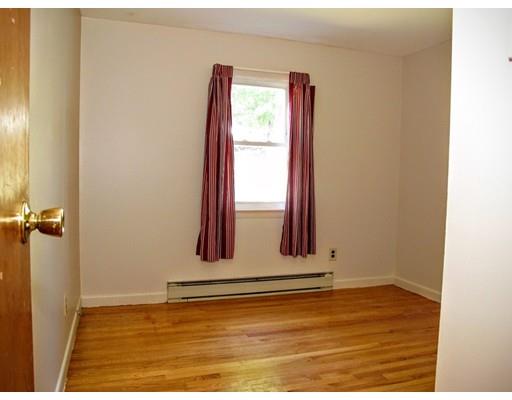 263 Brookside Cir, Northampton, MA 01062 photo 18