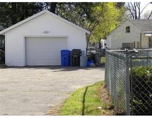 29 Wrentham Rd, Springfield, MA 01119 photo 13