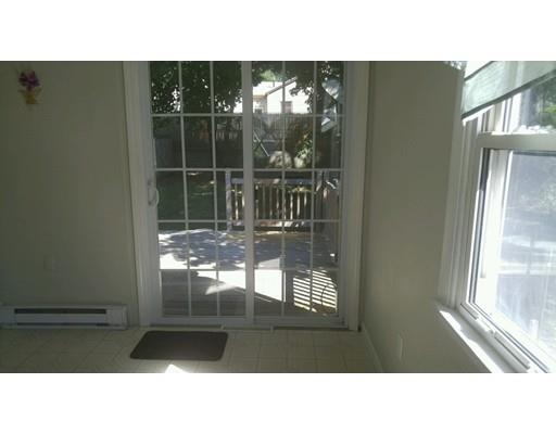 55 Denwall Dr, Springfield, MA 01119 photo 5