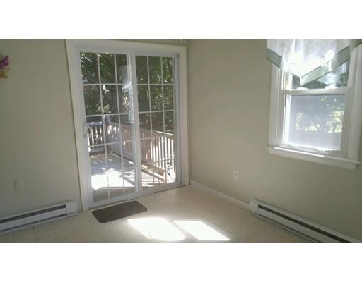 55 Denwall Dr, Springfield, MA 01119 photo 6