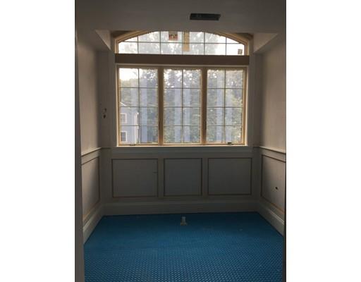 25 Marshall Rd, Wellesley, MA 02482 photo 5
