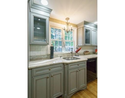 4 Greenleaf Dr, Danvers, MA 01923 photo 9