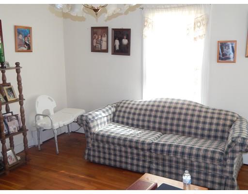 258 Palmer St, Fall River, MA 02724 photo 11