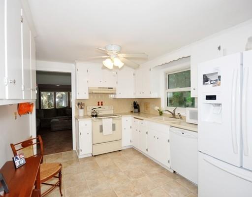 19 Woodridge, Maynard, MA 01754 photo 5