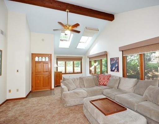 19 Woodridge, Maynard, MA 01754 photo 3