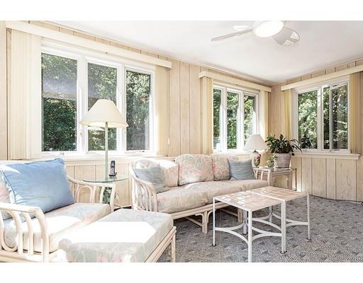 22 Appleton Rd, Wakefield, MA 01880 photo 9
