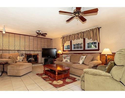 22 Appleton Rd, Wakefield, MA 01880 photo 14