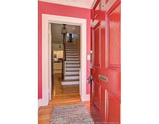 5 Longfellow Rd, Reading, MA 01867 photo 2