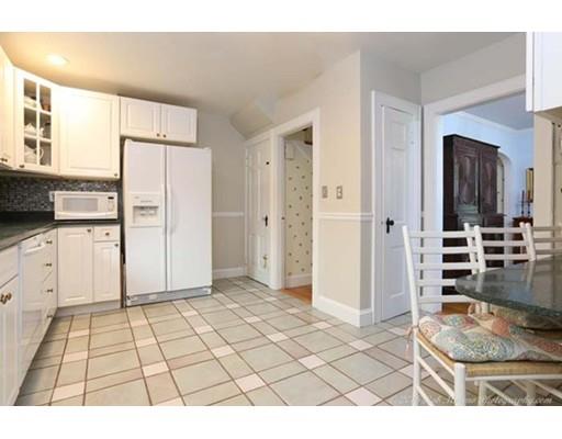 5 Longfellow Rd, Reading, MA 01867 photo 6