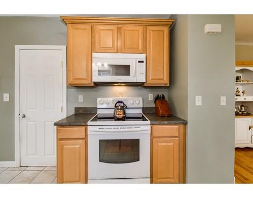15 Cutting Ave, Worcester, MA 01606 photo 11