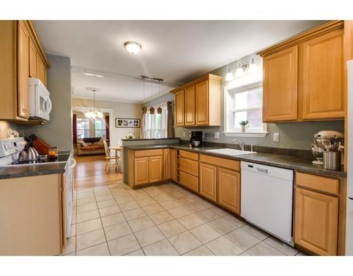 15 Cutting Ave, Worcester, MA 01606 photo 12