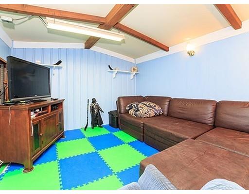 32 Bartley St, Wakefield, MA 01880 photo 12