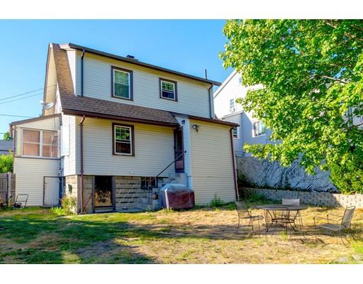 35 Sycamore St, Everett, MA 02149 photo 11