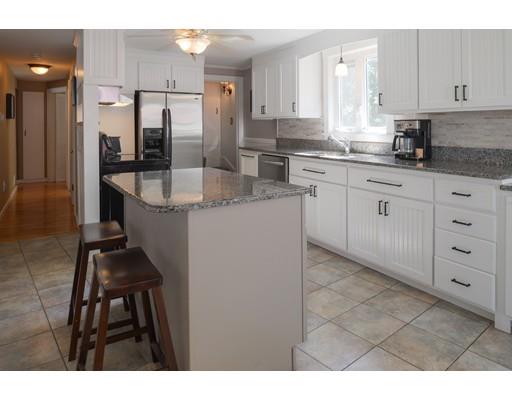 26 Macarthur Rd, Beverly, MA 01915 photo 13