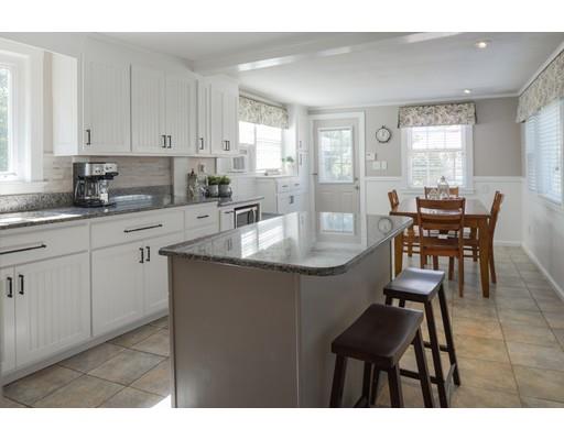 26 Macarthur Rd, Beverly, MA 01915 photo 9