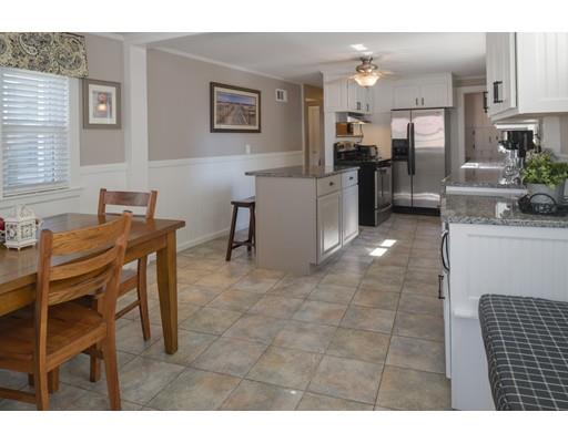 26 Macarthur Rd, Beverly, MA 01915 photo 15