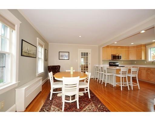 32 Arthur St, Maynard, MA 01754 photo 4