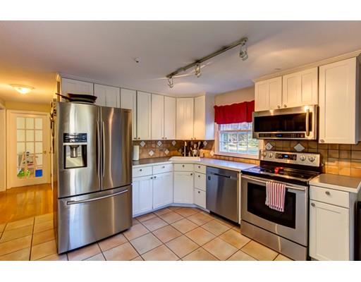 11 Maverick Dr, Mansfield, MA 02048 photo 12