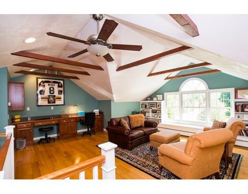 8 Pierce Ln, Upton, MA 01568 photo 12