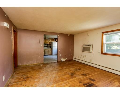 4 Delaney Ave, Dudley, MA 01571 photo 10