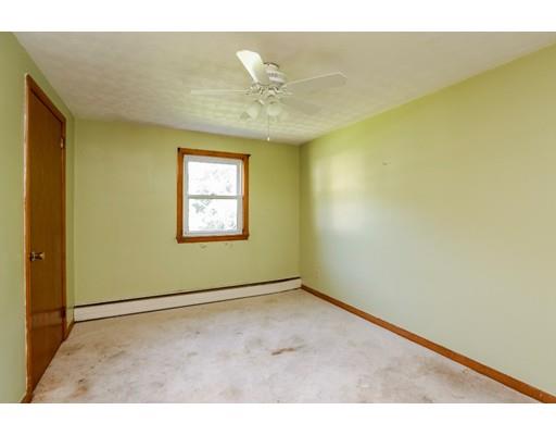 4 Delaney Ave, Dudley, MA 01571 photo 16
