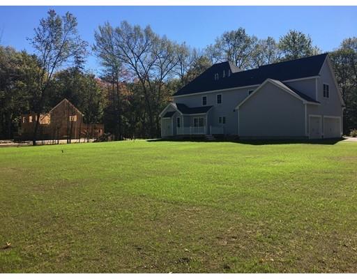17 Thayer Rd, Mendon, MA 01756 photo 4