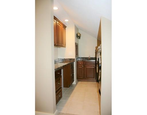 40 Etre Dr, Worcester, MA 01604 photo 16