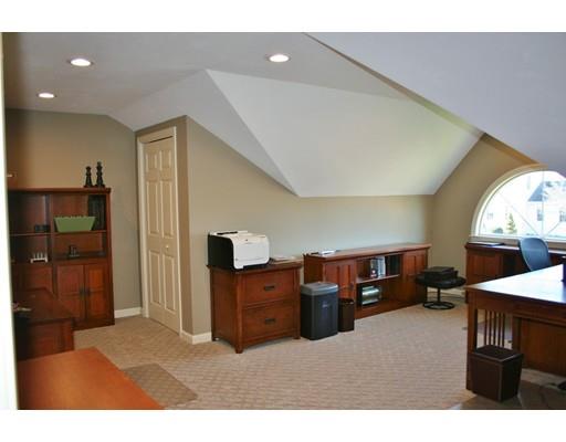 40 Etre Dr, Worcester, MA 01604 photo 18