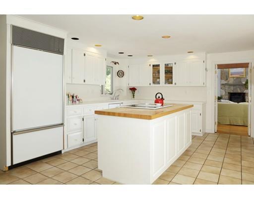 66 Pine St, Dover, MA 02030 photo 6