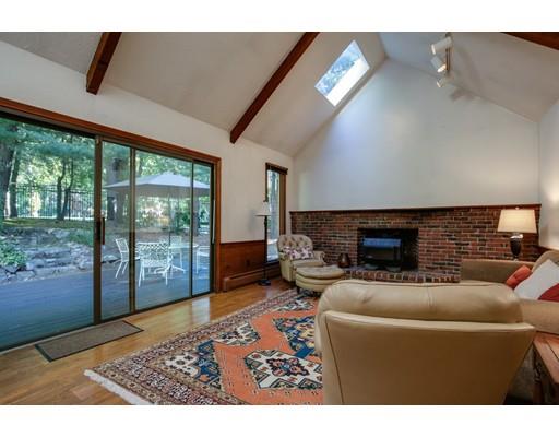 63 Monadnock Rd, Wellesley, MA 02481 photo 9