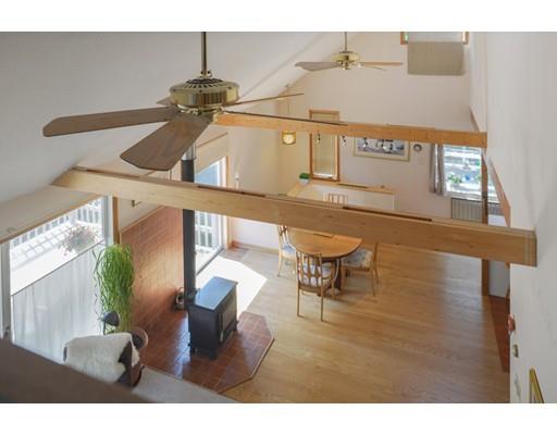 24 Calder St, Gloucester, MA 01930 photo 5