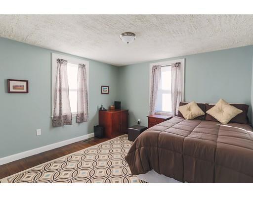 28 Bennett St, Everett, MA 02149 photo 6
