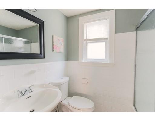 28 Bennett St, Everett, MA 02149 photo 8