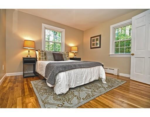12 South St, Upton, MA 01568 photo 9