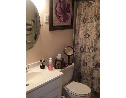 49 Collins St, Worcester, MA 01606 photo 9