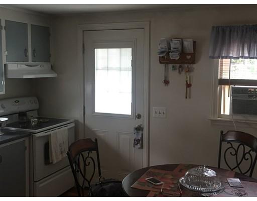 49 Collins St, Worcester, MA 01606 photo 6