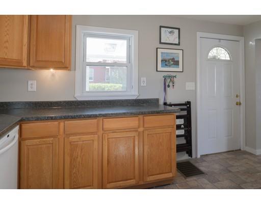 12 Cross St, Gloucester, MA 01930 photo 8