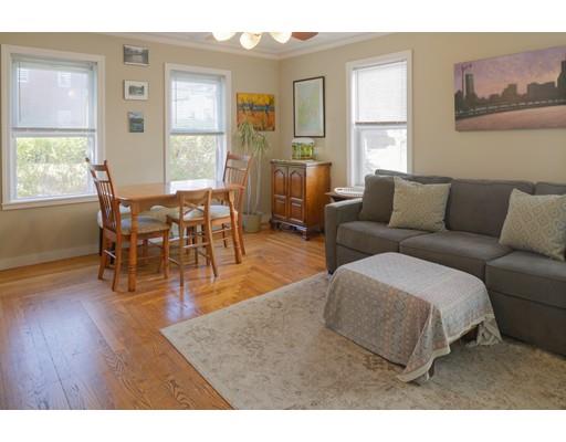 12 Cross St, Gloucester, MA 01930 photo 2