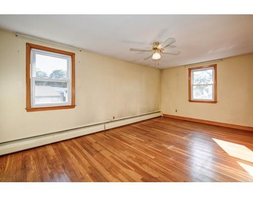 127 Grover St, Everett, MA 02149 photo 16