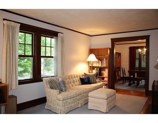 153 Bancroft Ave, Reading, MA 01867 photo 4