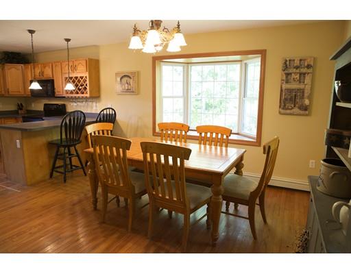 122 Saunders St, Gardner, MA 01440 photo 7
