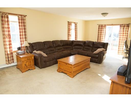 122 Saunders St, Gardner, MA 01440 photo 12