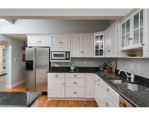 1 Shute Ave, Hingham, MA 02043 photo 7