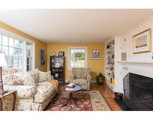 1 Shute Ave, Hingham, MA 02043 photo 13
