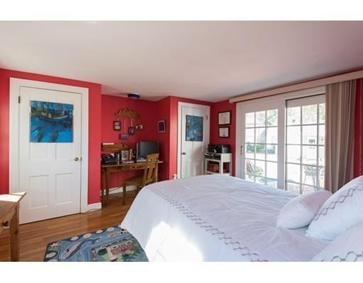 1 Shute Ave, Hingham, MA 02043 photo 17