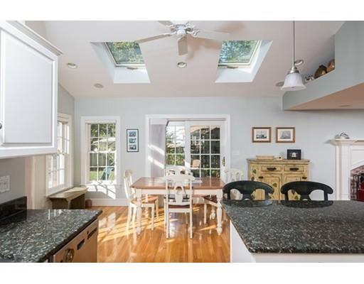 1 Shute Ave, Hingham, MA 02043 photo 5