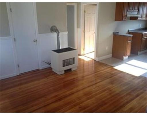 27 Earle St, Fall River, MA 02723 photo 7