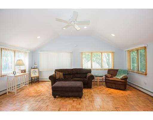 6 Spring St, Stoneham, MA 02180 photo 9