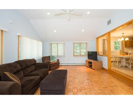 6 Spring St, Stoneham, MA 02180 photo 10