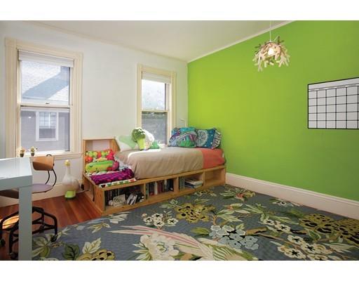33 Stanton Rd #3, Brookline, MA 02445 photo 7
